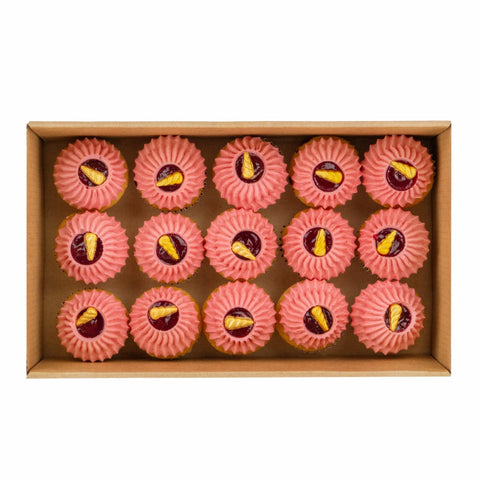 Vanilla Dream Mini Cupcakes - FIG
