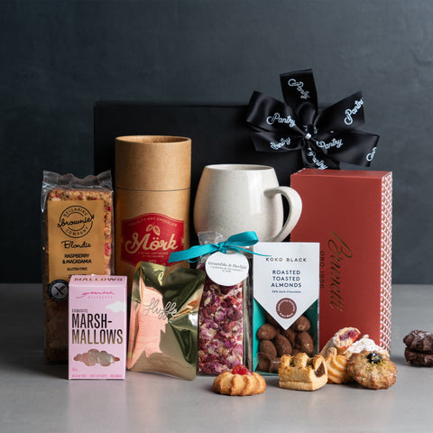 Hot Chocolate Delight Hamper-Gifting-GiftSec-iPantry-australia